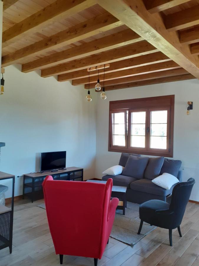 Y Casa La Paredana, Fontoria
