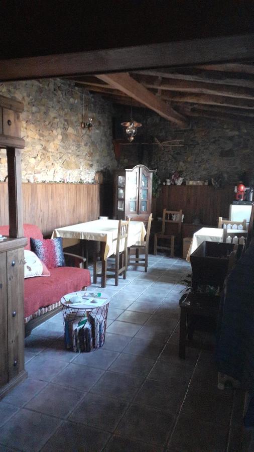 Country house Y Casa La Paredana, *