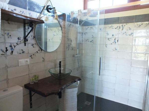 Y Casa La Paredana,